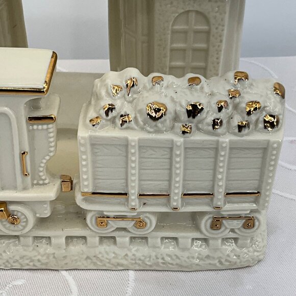 Lenox Ivory Ceramic Train Station Votive Holder Figurine Gold Accents - Picture 5 of 11